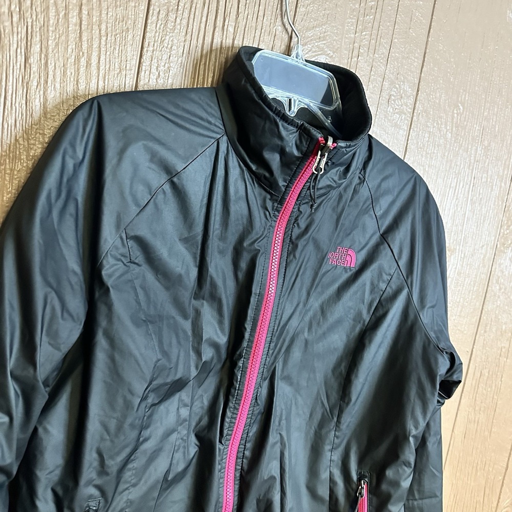 The North Face Woman's Black Pink Full Zip Puffer Down Jacket Sz M Warm Winter - Picture 2 of 8